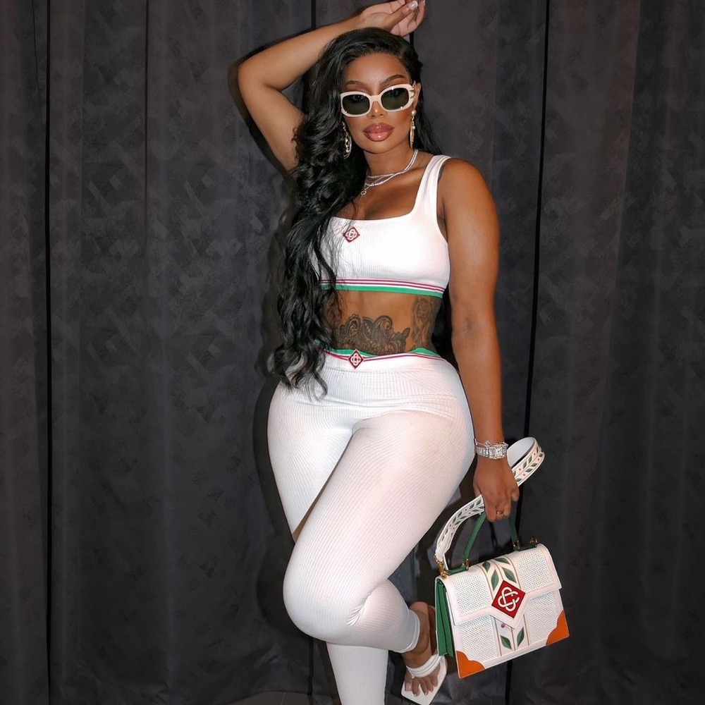 Almost New Only Had On For Hour Casablanca Set. Purse And Glasses Available Also